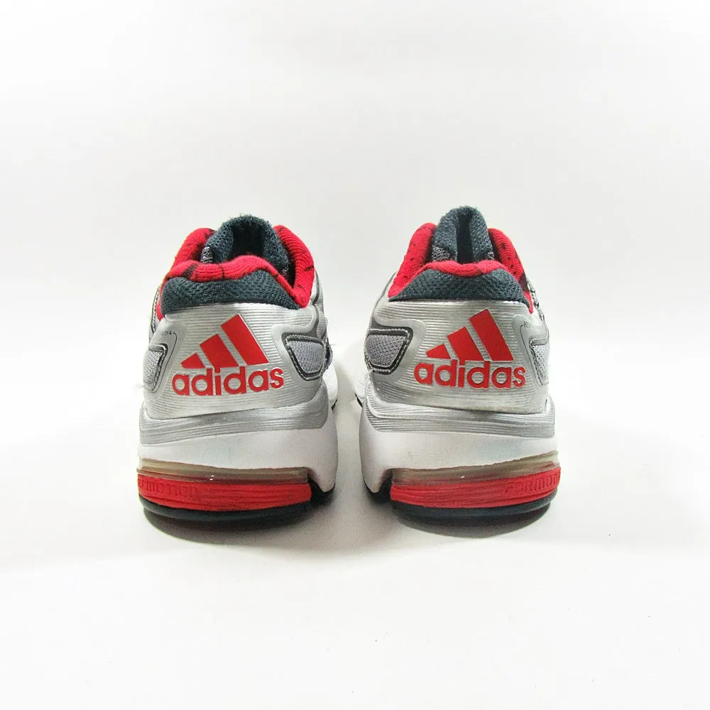 ADIDAS Response Stability 4