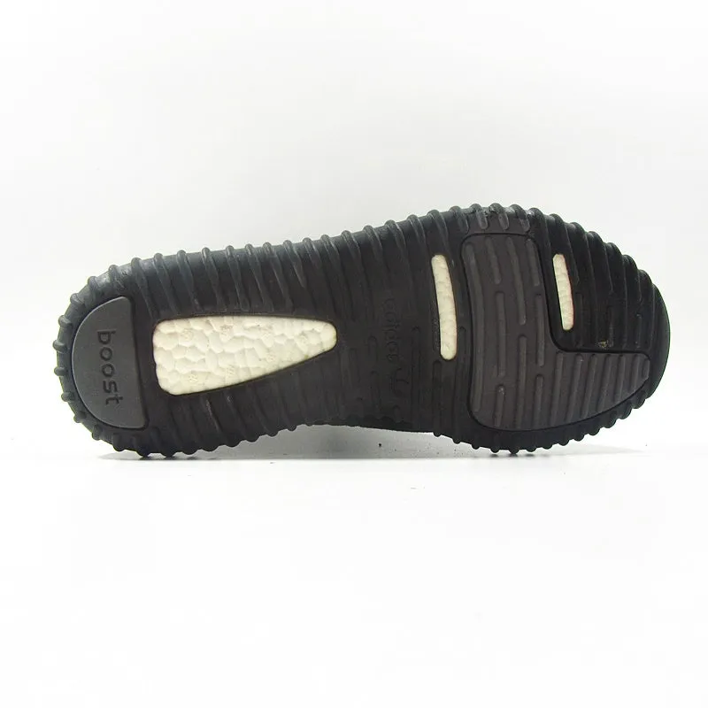 ADIDAS Yeezy