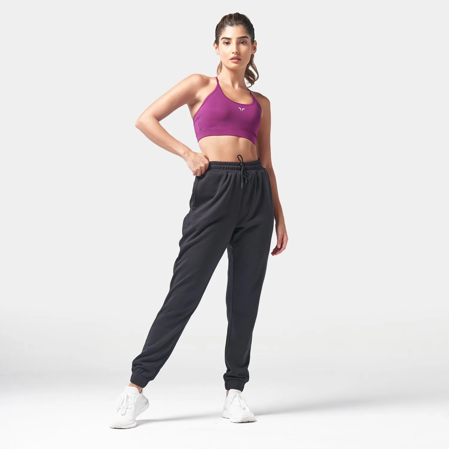 Essential Joggers - Black