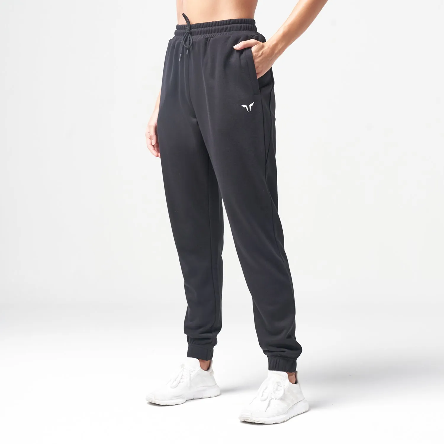 Essential Joggers - Black
