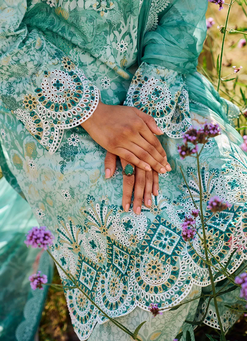 Image Printkari Luxury Lawn Collection – Amalia