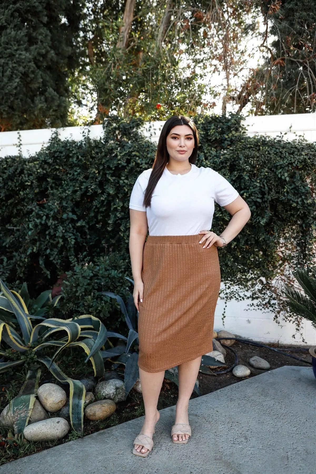 Junior Plus Tan Ribbed Midi Skirt /1-1-1