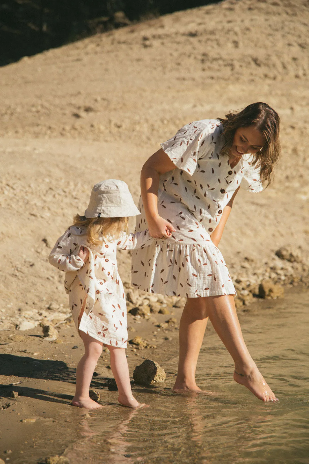 Kids' Button Dress Wind