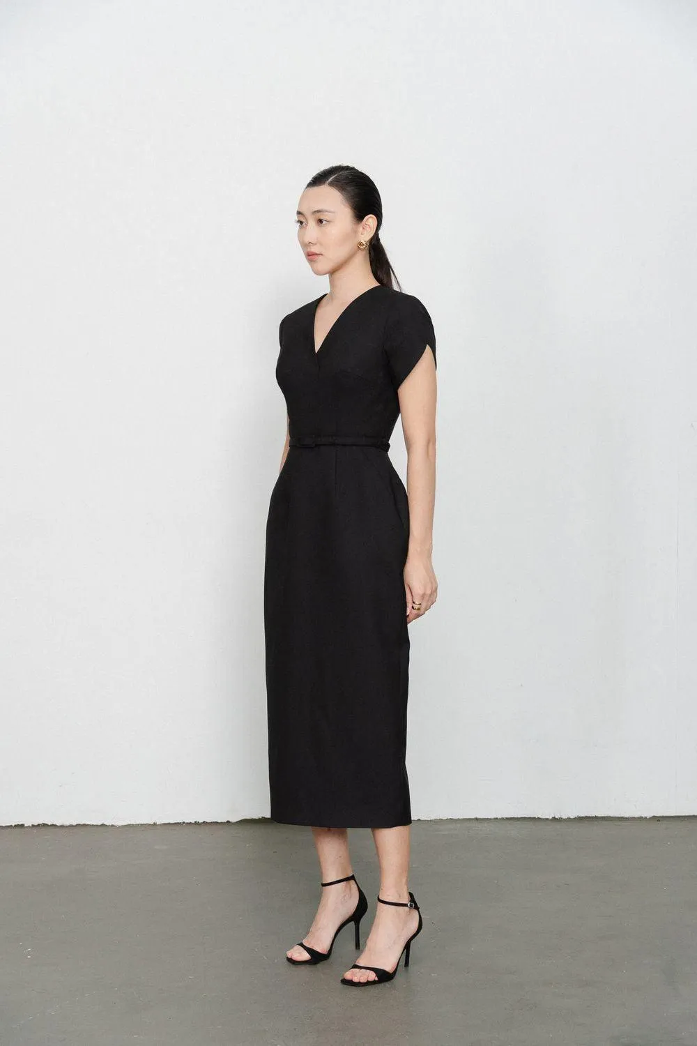Melody Pegged V-Neck Twill Midi Dress