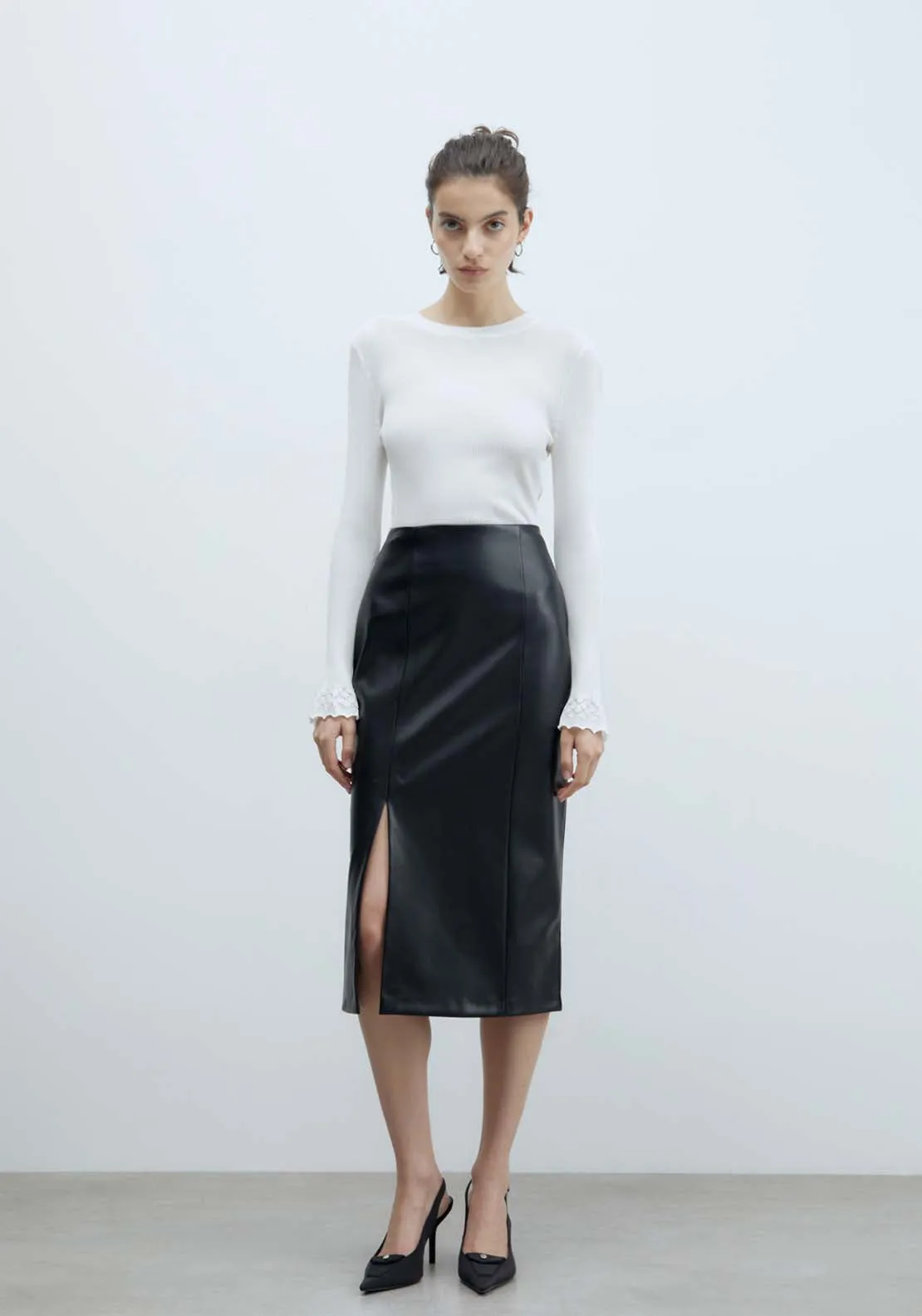 Midi Skirt - Black