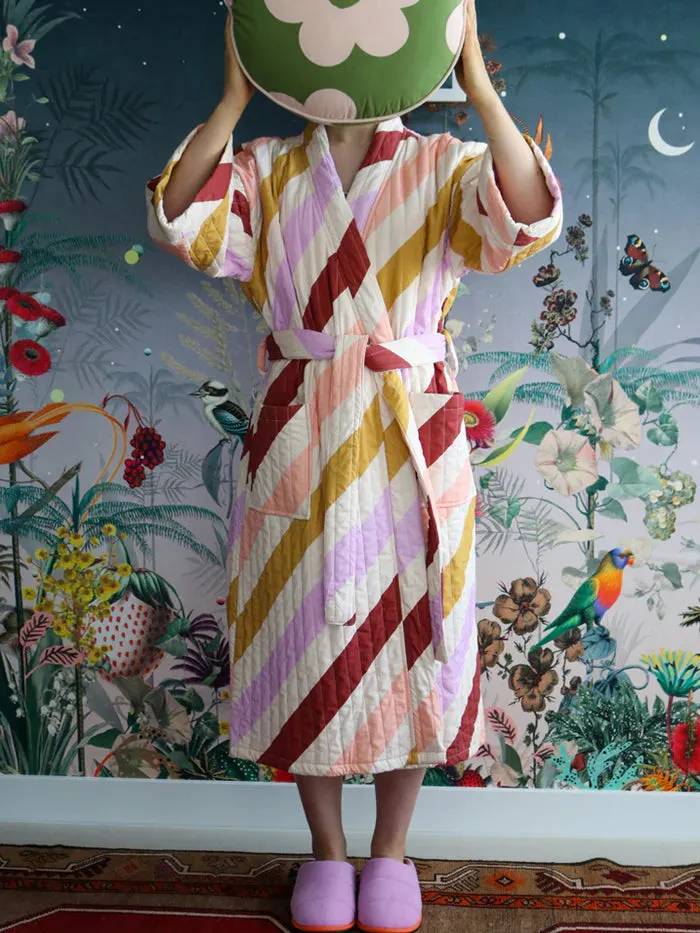 Mosey Me Crimson Maypole Quilted Robe