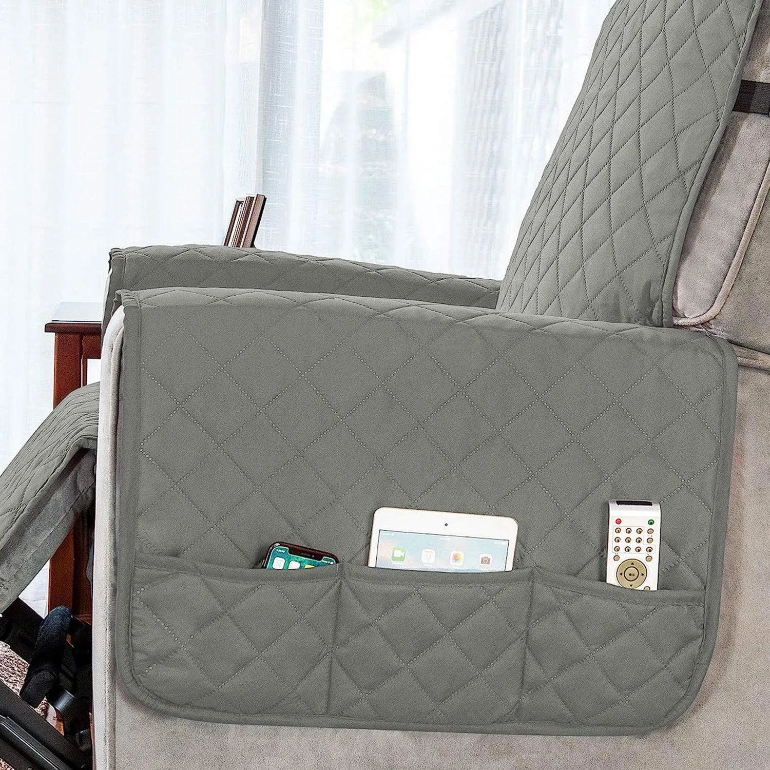 Quilted Recliner Chair Cover With Side Pockets for 1 Seater Sofa, Light Grey