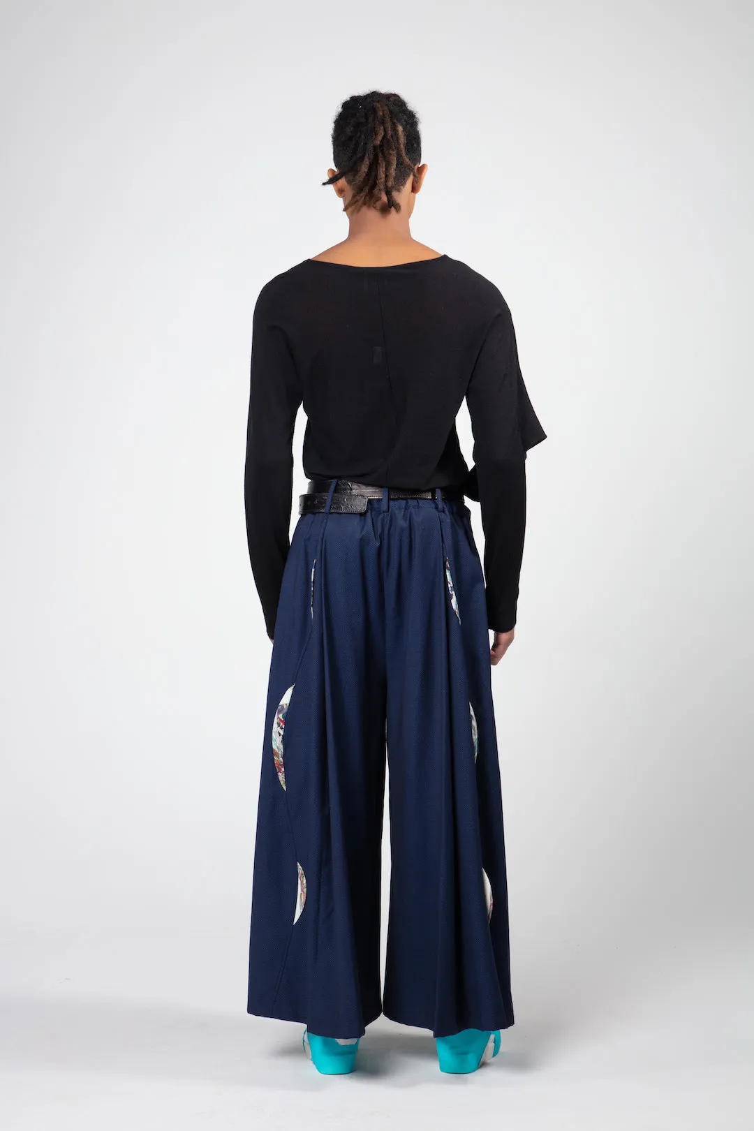 RNS SLEEVE TROUSERS