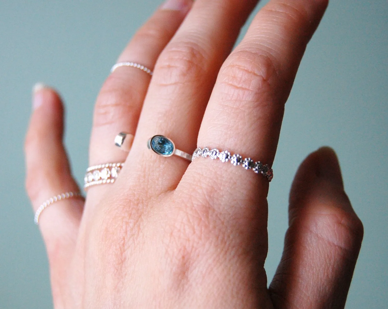 Sterling Silver Stacking, Memory, or Knuckle Daisy Chain Ring